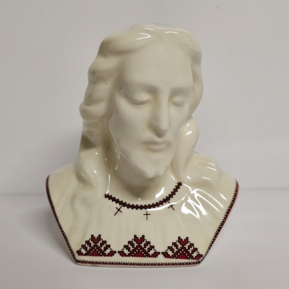 Vintage "Ceramics by Anne" Jesus Bust Figurine – Vegreville, Alberta